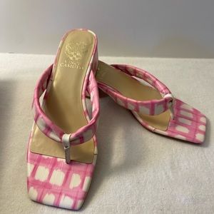 Ladies Vince Camuto VC-Sabrina’s Sandals. Size 8.5M. New in Box. Pink/White.Nice